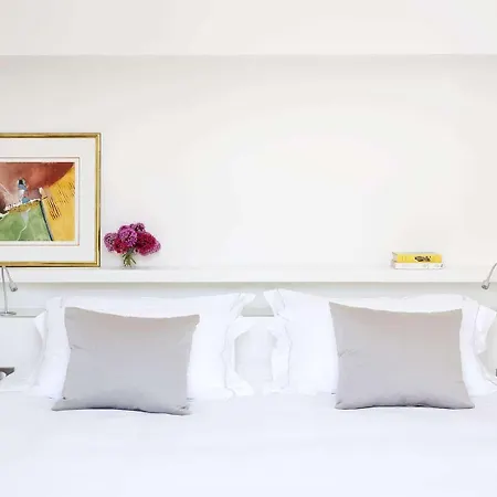 Chateau Bed & Breakfast Autignac (Herault)